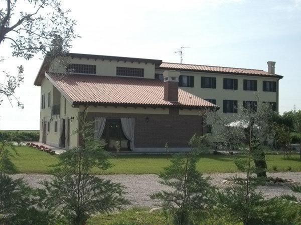 Agriturismo Anna Caterina Hotel Кастелнуово дел Гарда Екстериор снимка